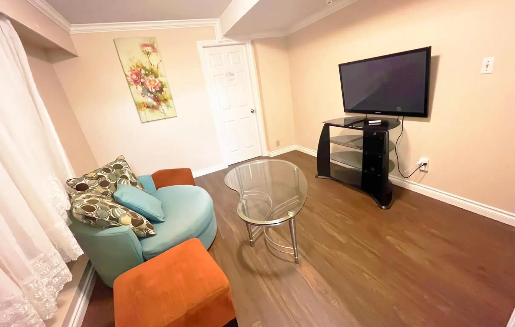 Contacts de Private Suite With Private Entrance King Bed